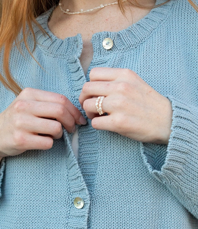 Dainty Pearl Ring