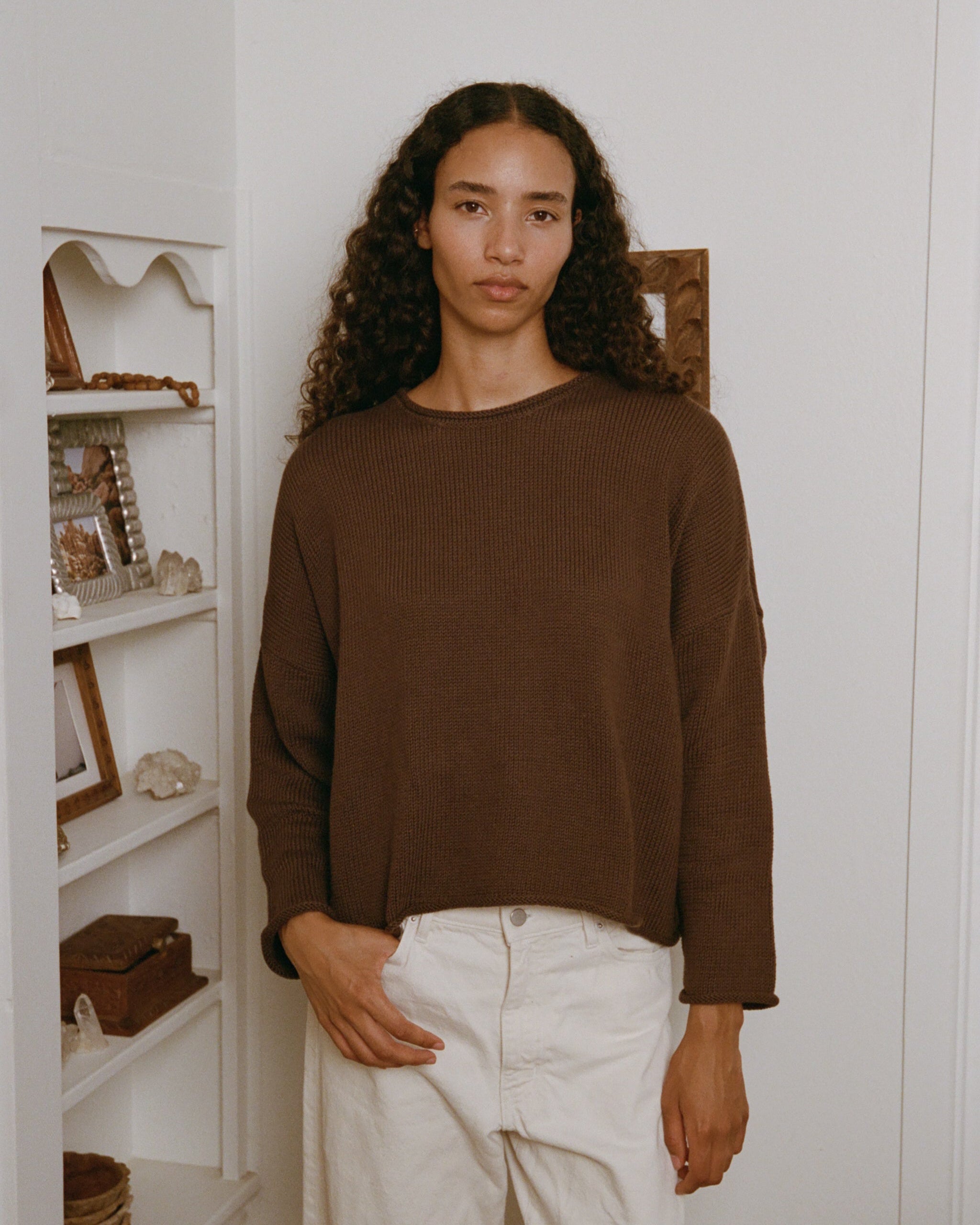 Juni Crewneck, Chocolate